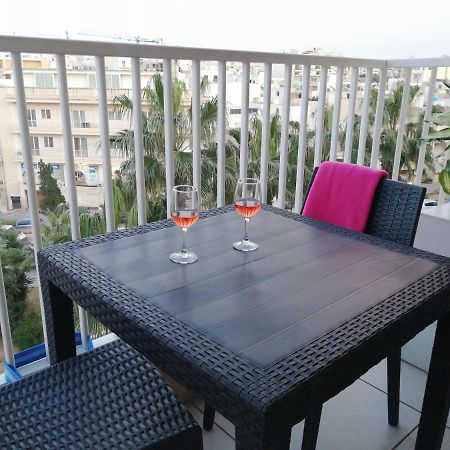 Seabreeze Apartment St. Paul's Bay Exterior photo